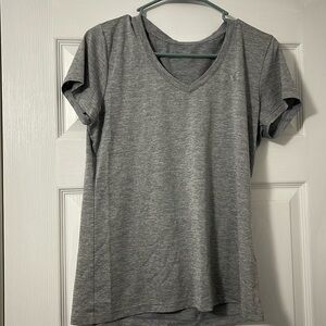 Women’s Under Armour Shirt